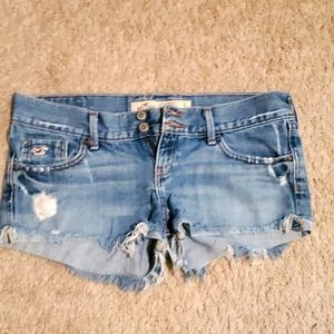 Holister jean shorts size 3